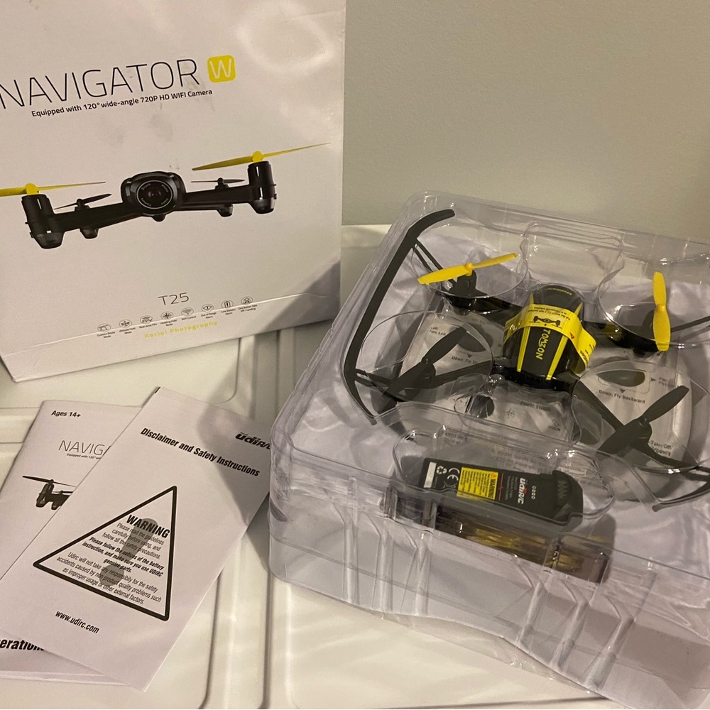 Tomzon Navigator W T25 drone